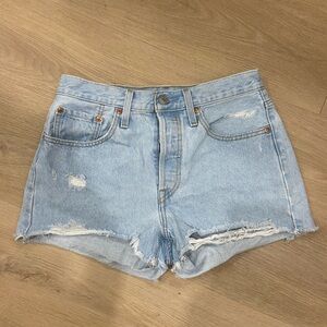 Levi Shorts